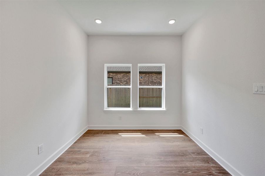 Spacious, unfurnished interior of a new home in Riceland - Enclave Collection, Mont Belvieu (Image 25). Spacious, unfurnished interior of a new home in Riceland - Enclave Collection, Mont Belvieu (Image 25).