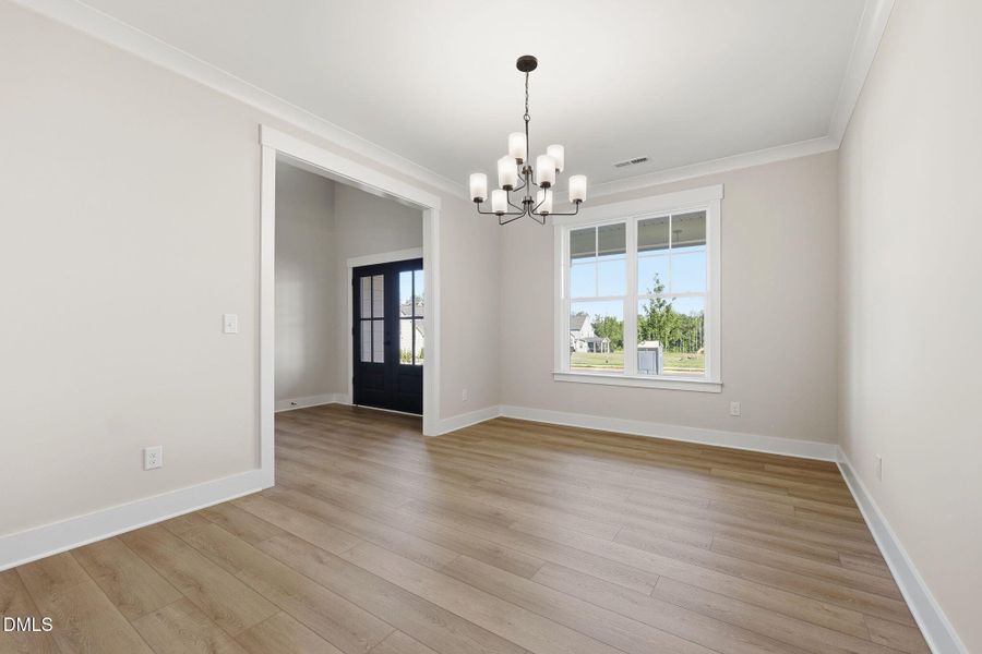 11-web-or-mls-_2109644
