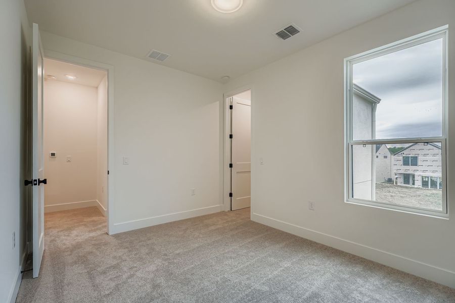Spacious, unfurnished interior of a new home in Novel, Austin (Image 9).