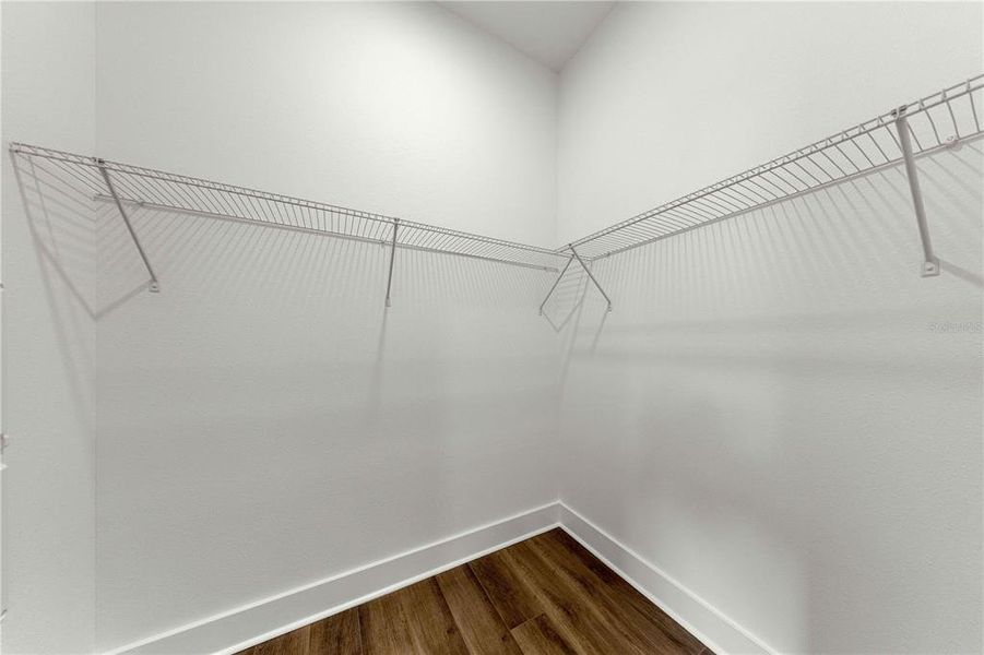 Spacious, unfurnished interior of a new home in , Beverly Hills (Image 43).