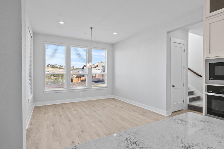 *PHOTO IS REPRESENTATIVE OF FLOORPLAN ONLY* *PHOTO IS REPRESENTATIVE OF FLOORPLAN ONLY*