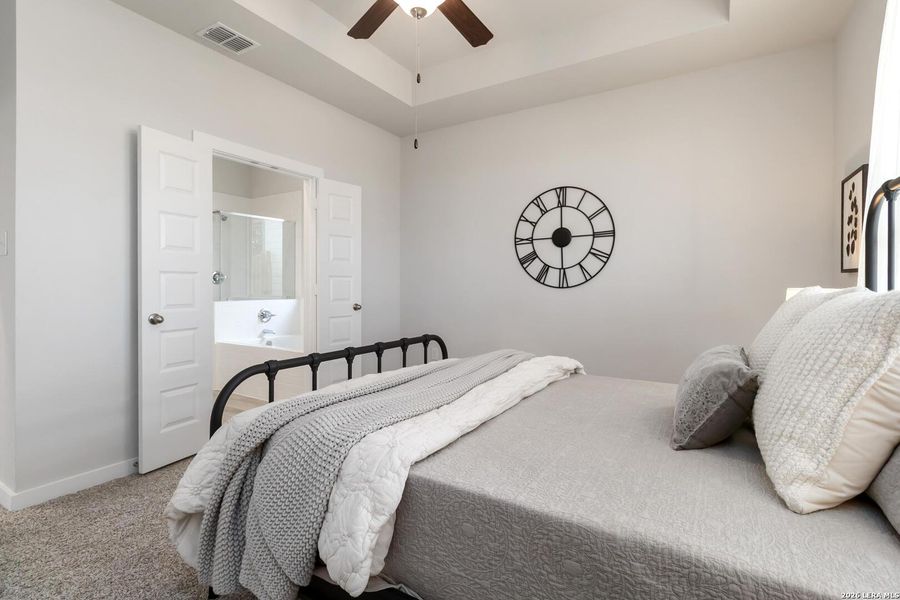 Furnished interior view inside a new home in Katzer Ranch, Converse (Image 12). Furnished interior view inside a new home in Katzer Ranch, Converse (Image 12).