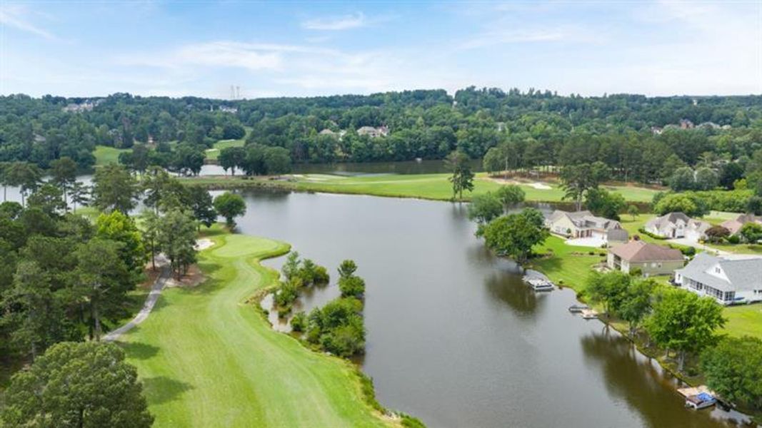 Natural landscape and outdoor views near Northwoods at Mirror Lake in Villa Rica (Image 46).