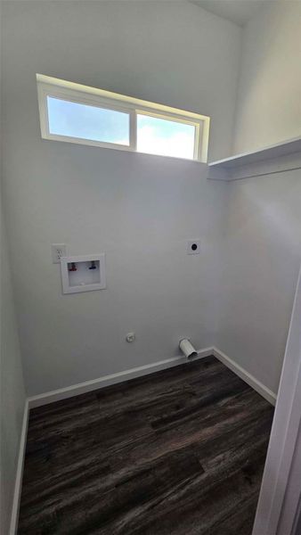 Spacious, unfurnished interior of a new home in , Kenefick (Image 19).