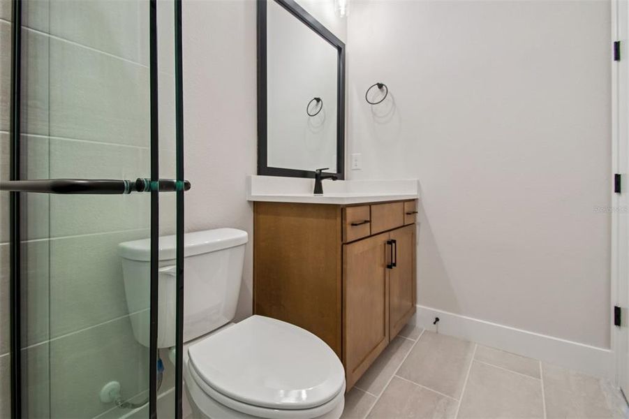 Furnished interior view inside a new home in Emerald Landing at Waterside at Lakewood Ranch – Lake Series, Sarasota (Image 10).