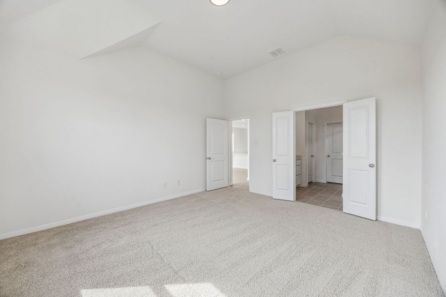 Spacious, unfurnished interior of a new home in Riviera Pines, Huffman (Image 19). Spacious, unfurnished interior of a new home in Riviera Pines, Huffman (Image 19).