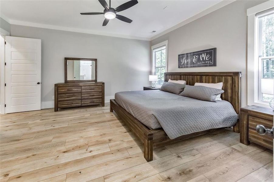 Furnished interior view inside a new home in , Woodstock (Image 11).