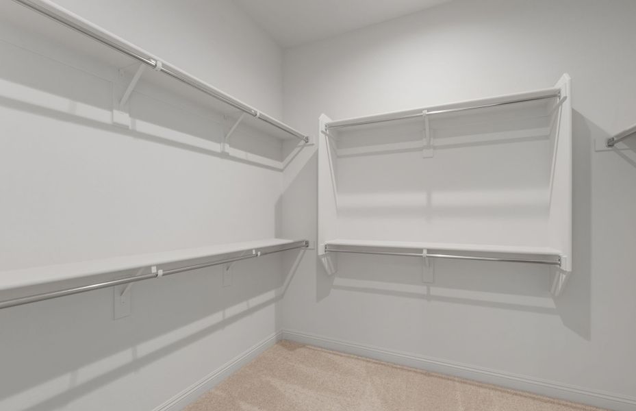 Spacious, unfurnished interior of a new home in Artisan at Asante, Surprise (Image 21).
