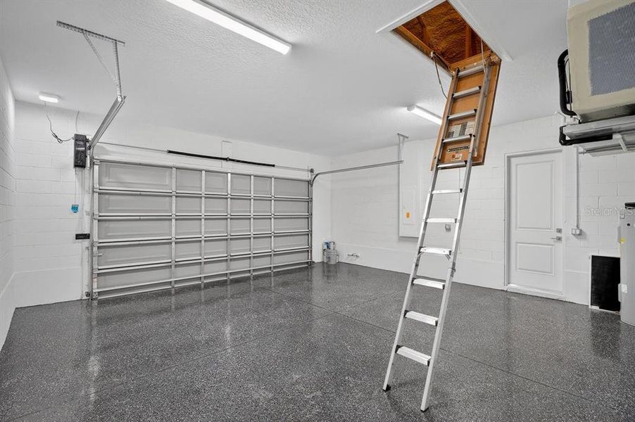 Spacious, unfurnished interior of a new home in , Palm Coast (Image 53).