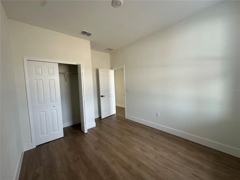 Spacious, unfurnished interior of a new home in , Dunnellon (Image 23).