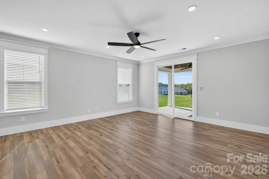 Spacious, unfurnished interior of a new home in Stoneridge Hills, Rock Hill (Image 21).
