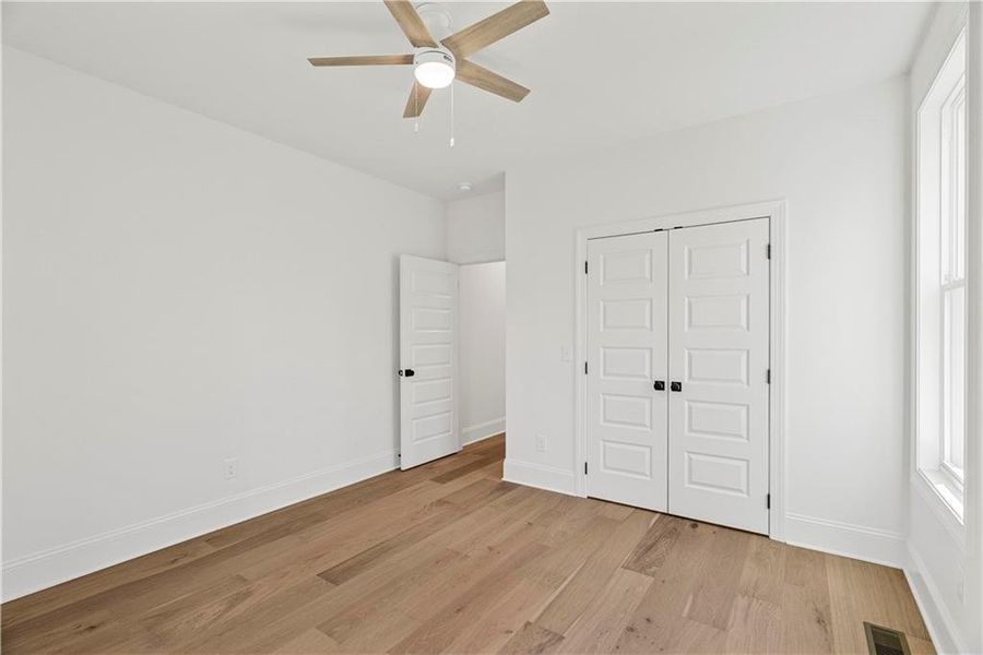 Spacious, unfurnished interior of a new home in , Calhoun (Image 30).