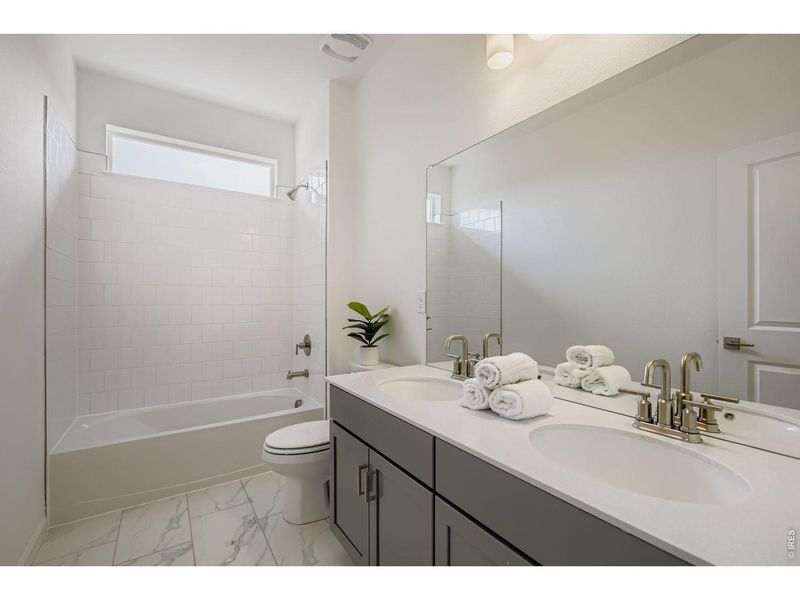 Furnished interior view inside a new home in Hidden Creek, Frederick (Image 15).