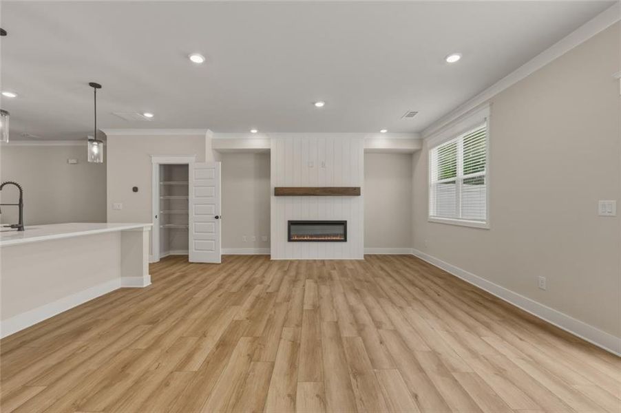 Spacious, unfurnished interior of a new home in Millstone at Mundy Mill, Gainesville (Image 23).