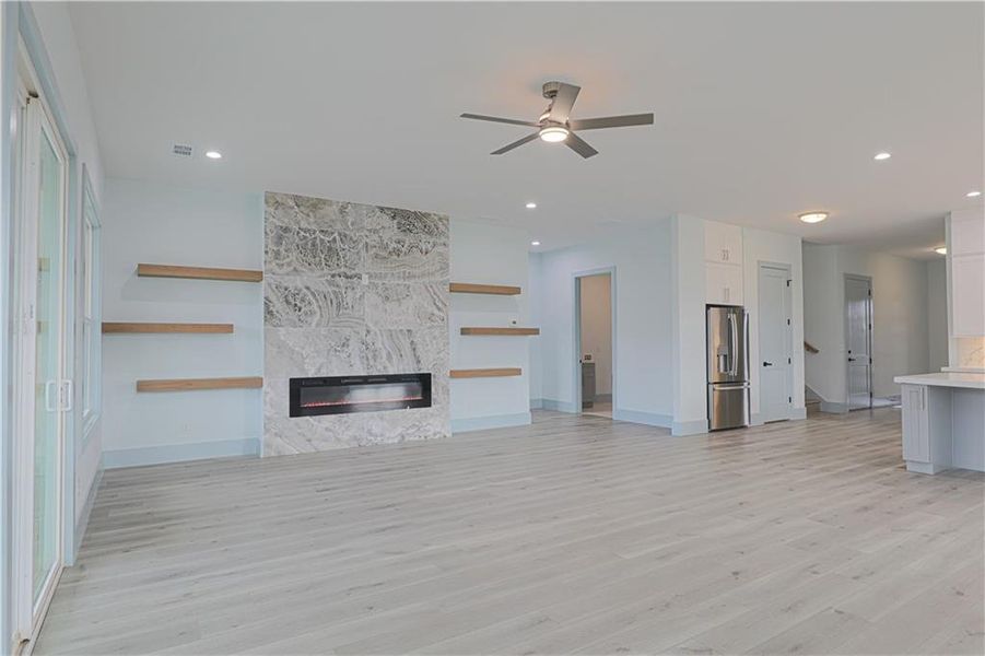 Spacious, unfurnished interior of a new home in , Maysville (Image 31).