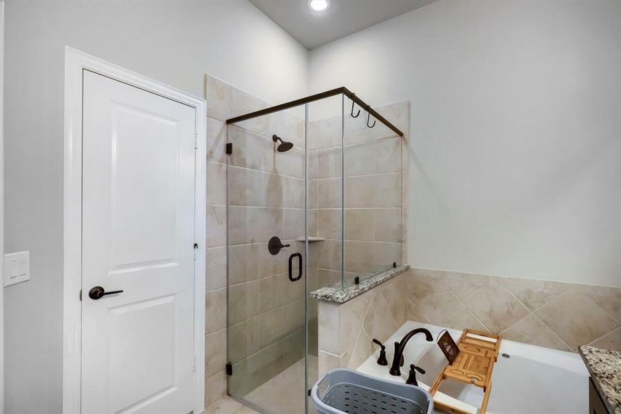 Furnished interior view inside a new home in , Mesquite (Image 17).