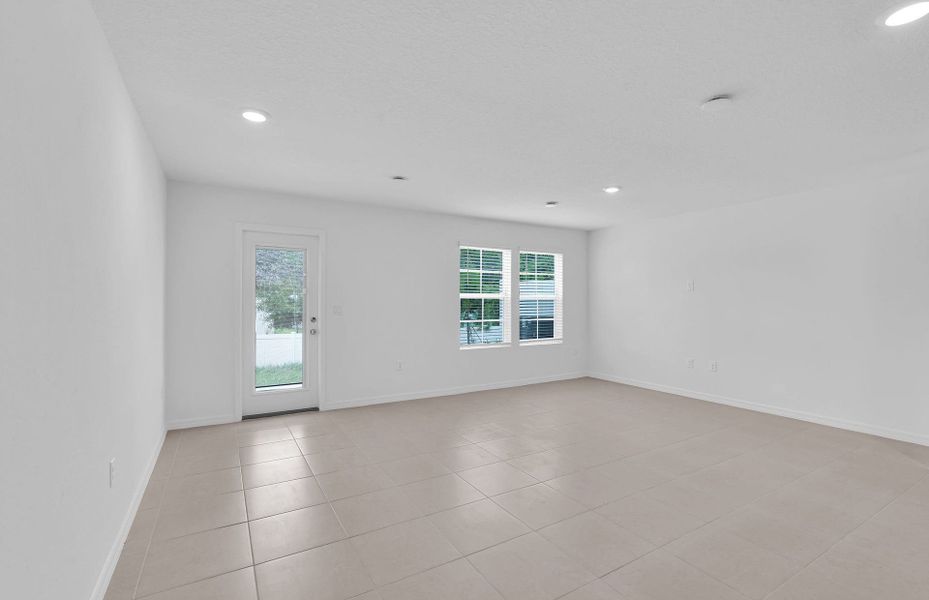 Spacious, unfurnished interior of a new home in Normandy Pines, Jacksonville (Image 19). Spacious, unfurnished interior of a new home in Normandy Pines, Jacksonville (Image 19).