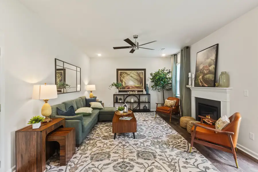 Furnished interior view inside a new home in Hitchcock Preserve, Aiken (Image 4).