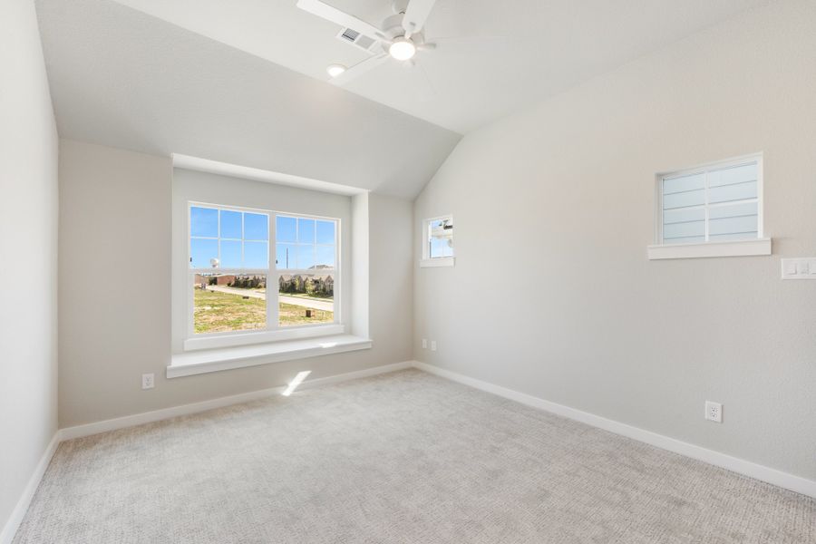 Spacious, unfurnished interior of a new home in Woodbridge Townhomes, Wylie (Image 37).
