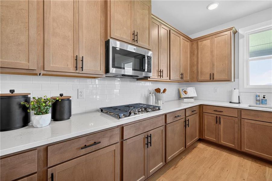 Furnished interior view inside a new home in , Gainesville (Image 27).