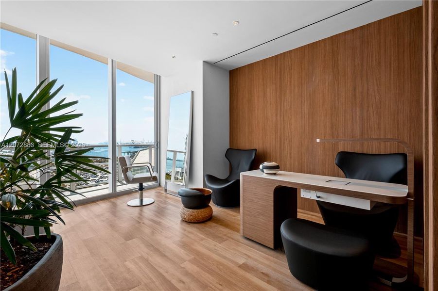 Community amenities in , Miami (Image 34).
