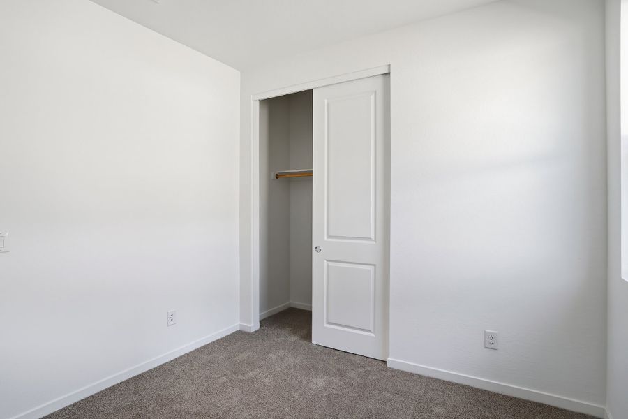 Spacious, unfurnished interior of a new home in Montana Vista - Highland, Buckeye (Image 28).