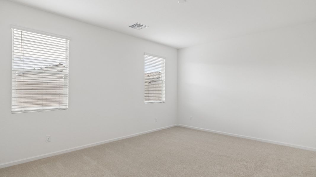 Spacious, unfurnished interior of a new home in Copper Falls, Buckeye (Image 23).