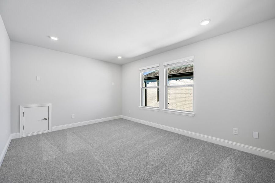 Spacious, unfurnished interior of a new home in South Oak 50s, Oak Point (Image 38). Spacious, unfurnished interior of a new home in South Oak 50s, Oak Point (Image 38).