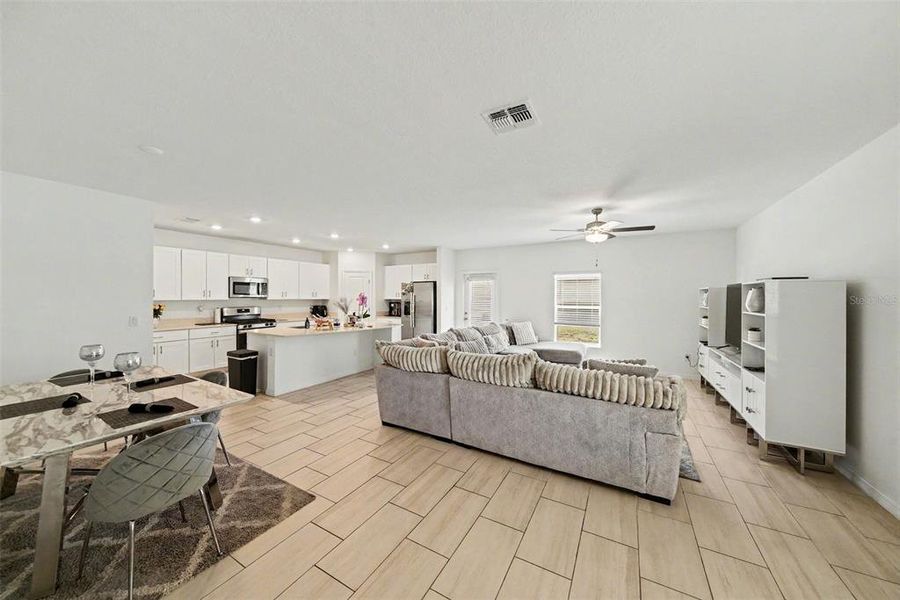 Furnished interior view inside a new home in Two Rivers, Zephyrhills (Image 6).