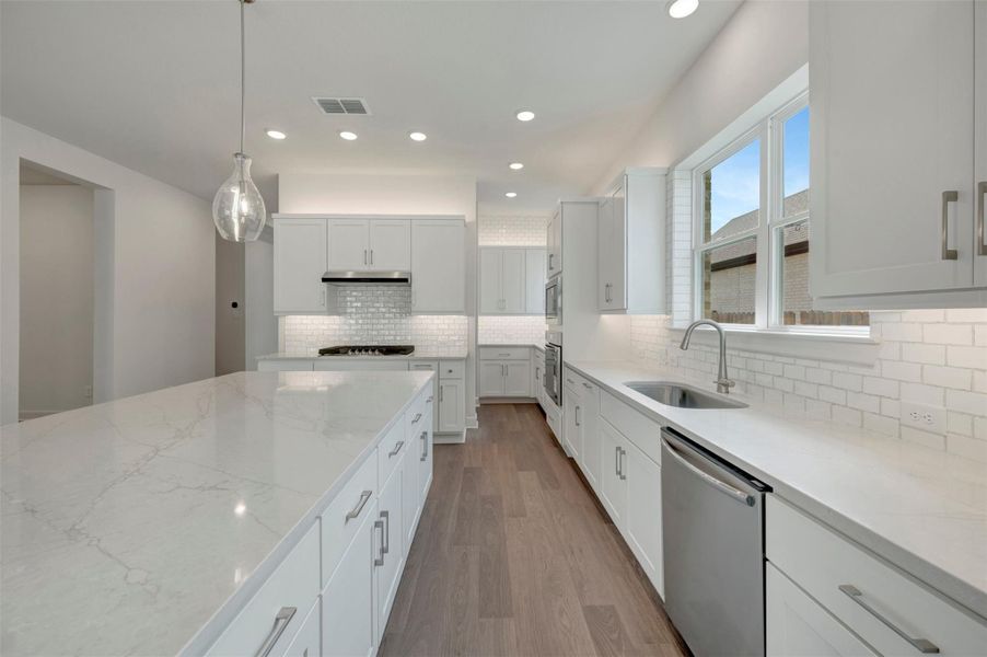 Furnished interior view inside a new home in ARTAVIA - Parkview Collection, Conroe (Image 13).