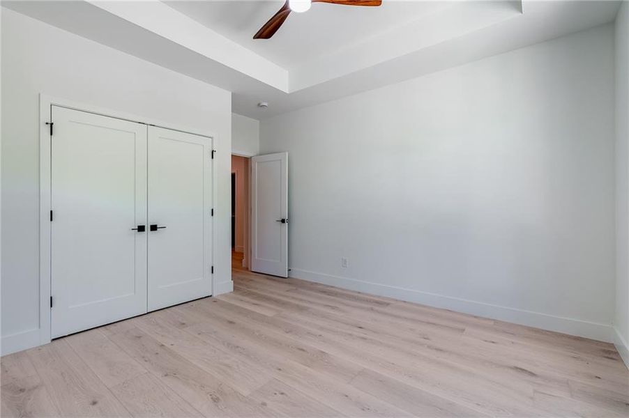 Spacious, unfurnished interior of a new home in , Gainesville (Image 49).
