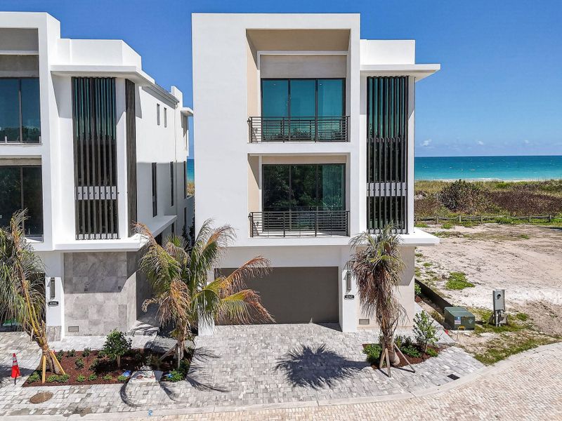 4360DiamondShrsWyAerials(1)