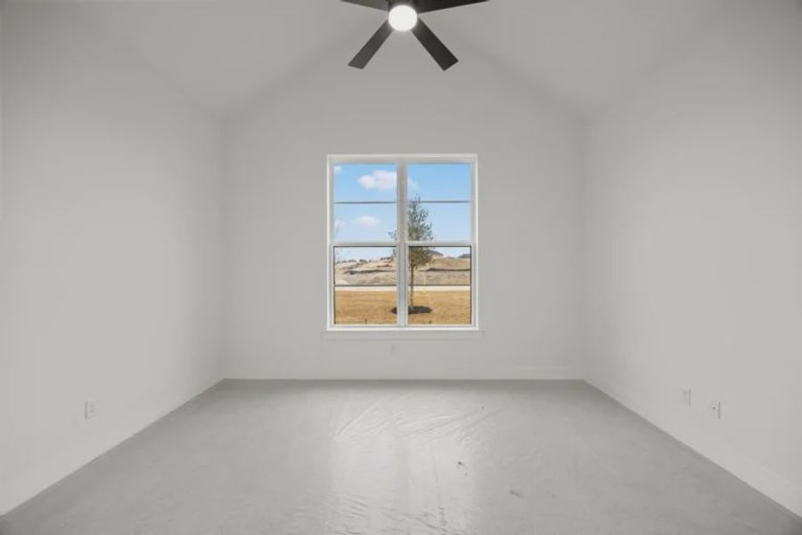 Spacious, unfurnished interior of a new home in Harper Estates, Celina (Image 28).