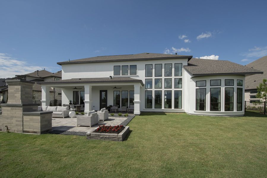 Representative exterior details of a home built from the 4931S by Perry Homes in Santa Rita Ranch Tierra Rosa, Liberty Hill (Image 3).