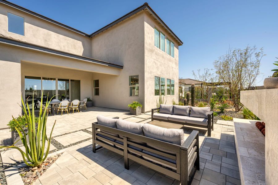 Representative exterior details of a home built from the Safflower Plan 40-4 by Tri Pointe Homes in Soleo, San Tan Valley (Image 4).