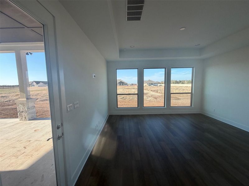 Spacious, unfurnished interior of a new home in Leander Estates, Leander (Image 18).