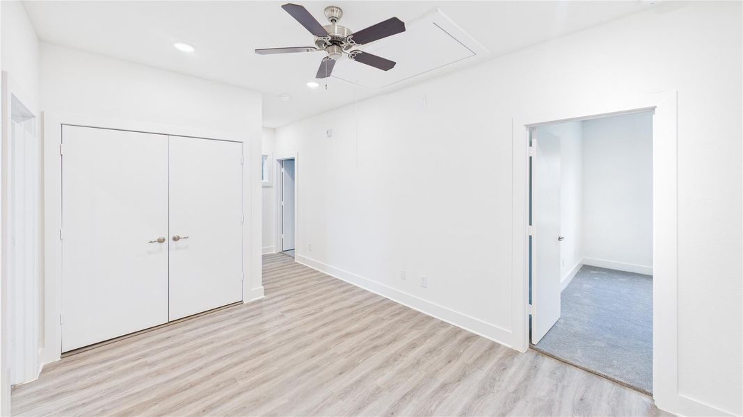 Spacious, unfurnished interior of a new home in , Houston (Image 21).