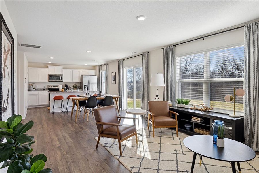 Representative furnished interior of a home built from the Penwell by D.R. Horton in Isabel Estates, Knoxville (Image 7).
