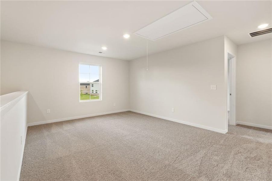 Spacious, unfurnished interior of a new home in Walker Grove, McDonough (Image 25). Spacious, unfurnished interior of a new home in Walker Grove, McDonough (Image 25).