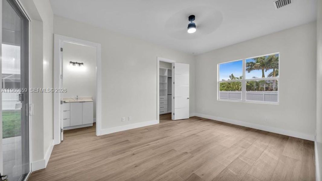 Spacious, unfurnished interior of a new home in , Cape Coral (Image 34). Spacious, unfurnished interior of a new home in , Cape Coral (Image 34).