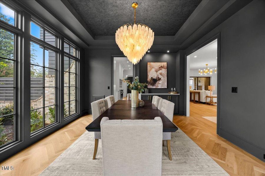 4-2A1A8139 4-2A1A8139