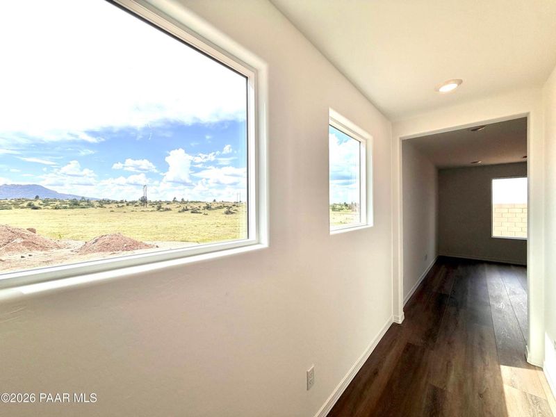 Spacious, unfurnished interior of a new home in South Ranch Southern Collection, Prescott (Image 5).