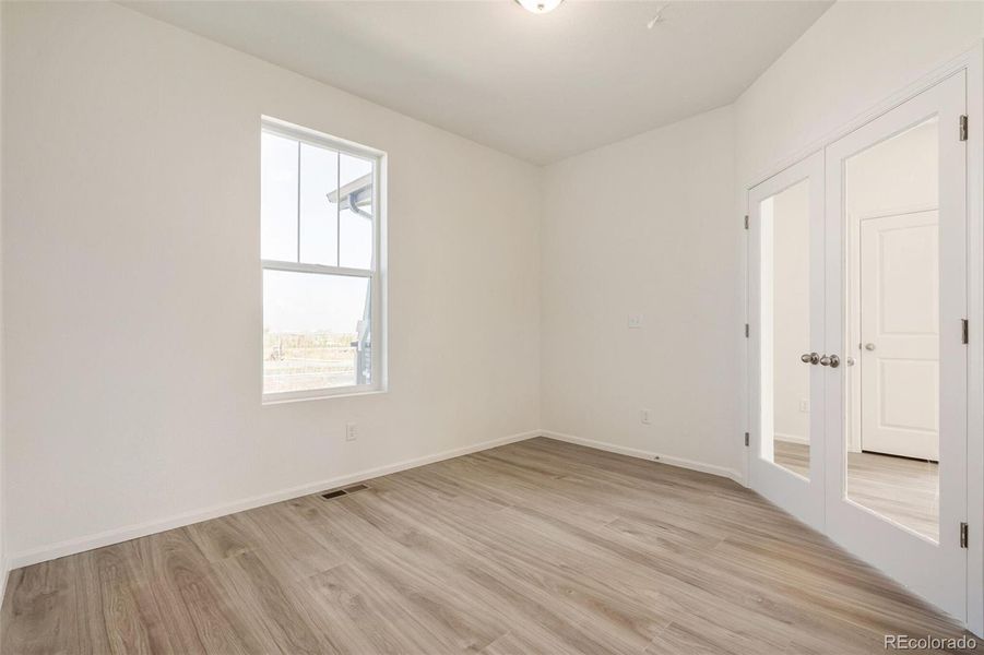 Spacious, unfurnished interior of a new home in Windler Villas, Aurora (Image 28).