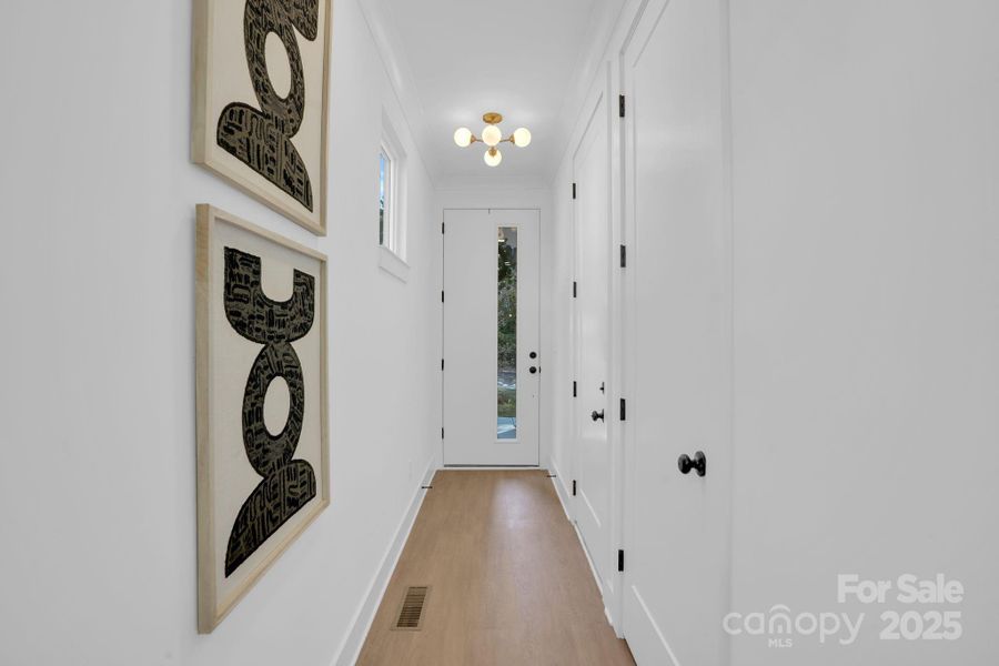 Image 27 of a home in . Image 27 of a home in .