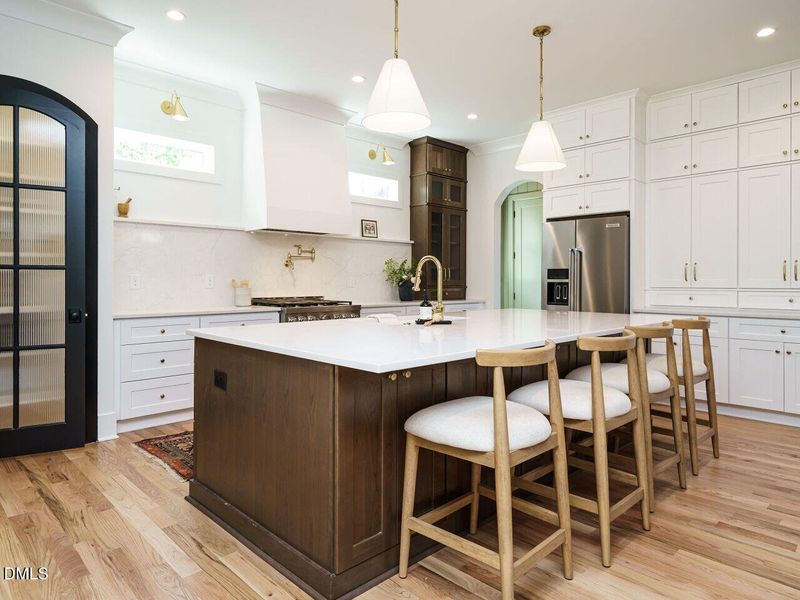 013-1280x960-photo 013-1280x960-photo