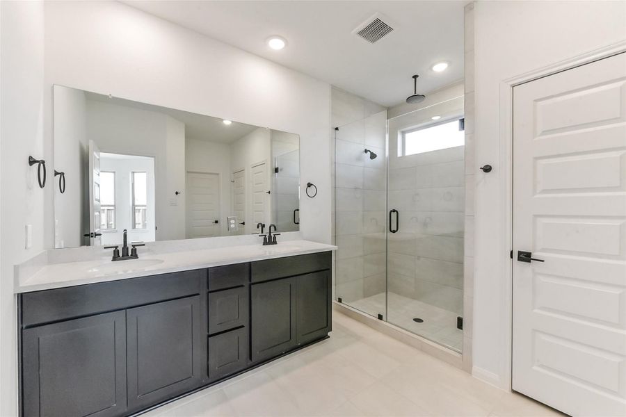 Furnished interior view inside a new home in Colony at Pinehurst, Pinehurst (Image 19).
