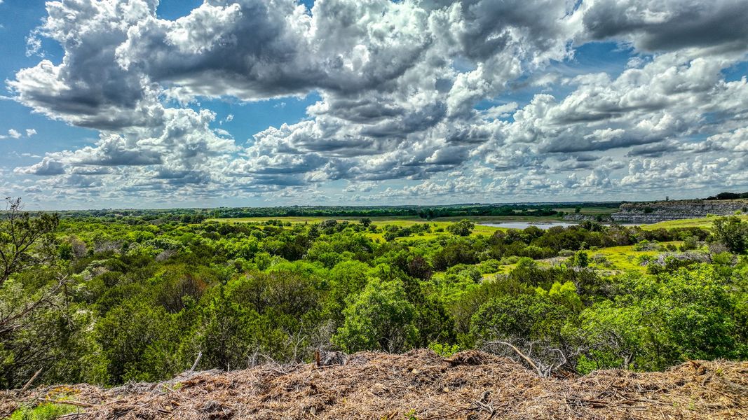 Image 61 representing the Lakeshore by Zeal Home Builders in Patti Lynn Hills, Paradise, TX.