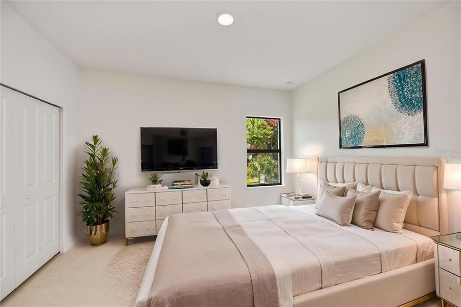 Furnished interior view inside a new home in , Port Charlotte (Image 15).