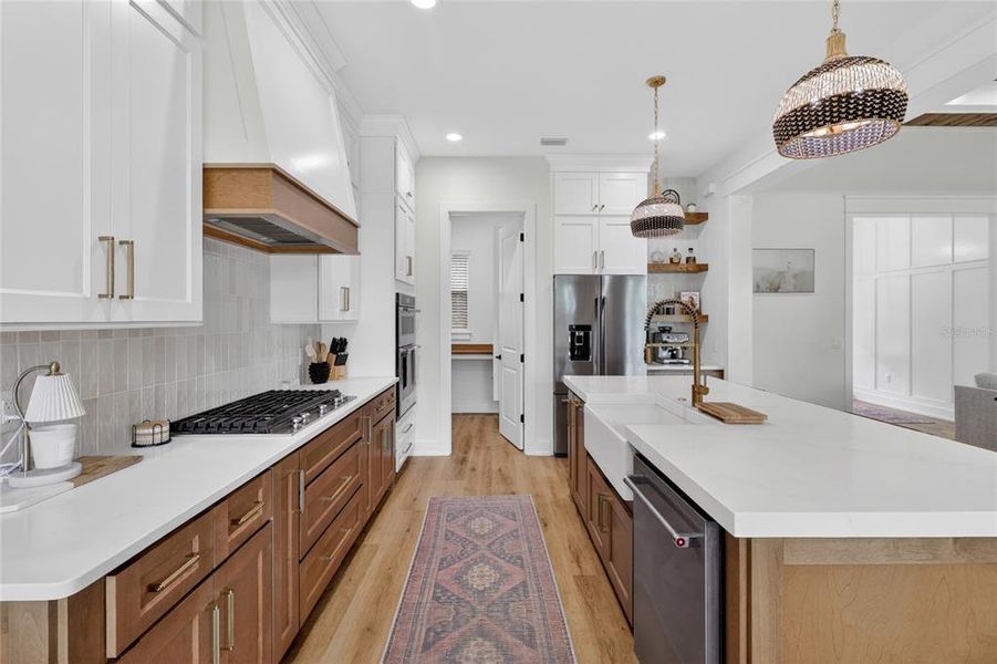 Furnished interior view inside a new home in , Lakeland (Image 13).