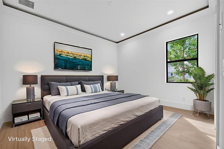 Furnished interior view inside a new home in , Sarasota (Image 9).